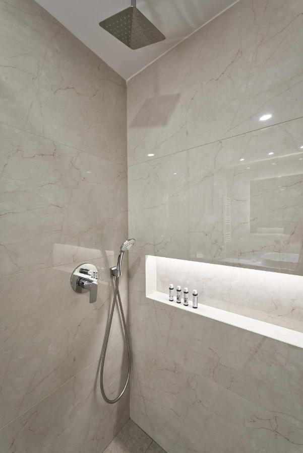 Urban Heights 3Bd Apt, Next To Hilton Athen Exterior foto