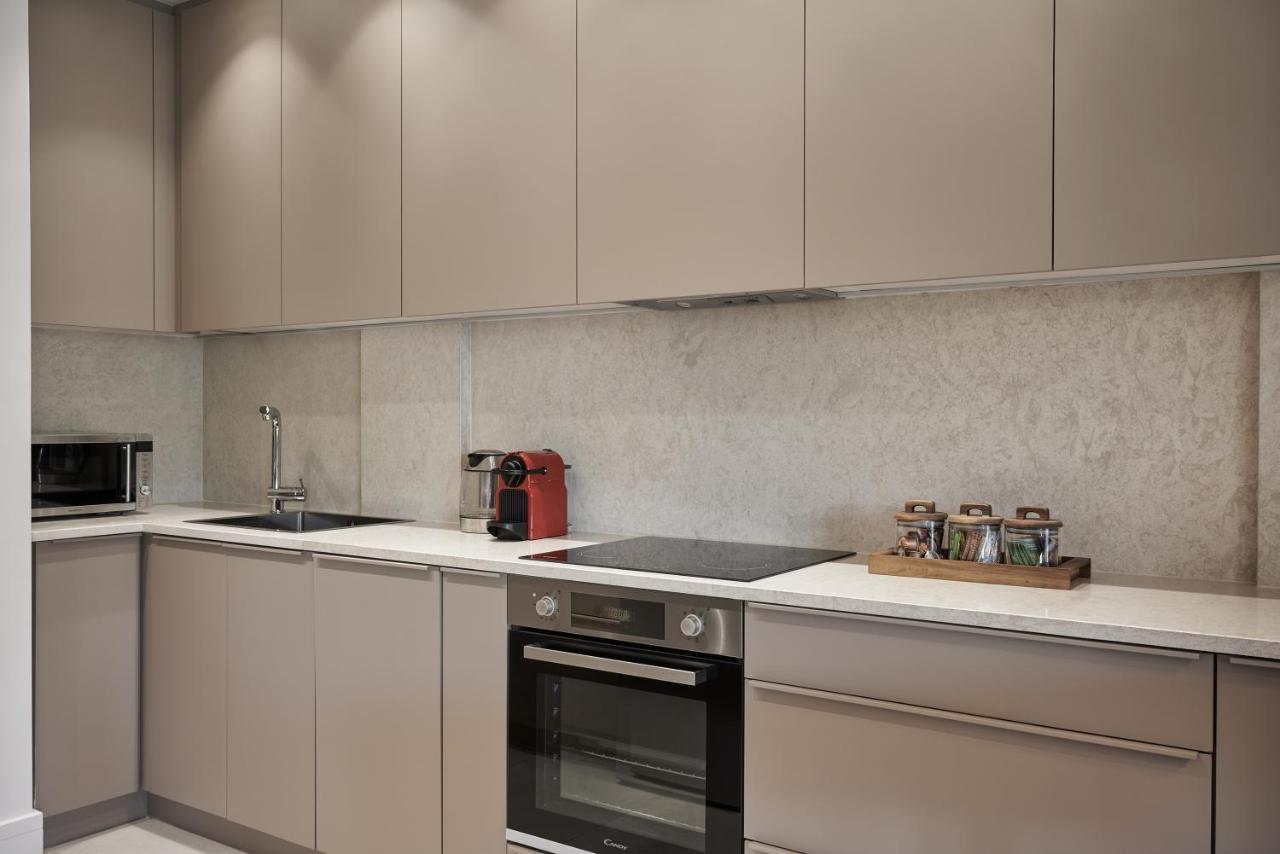 Urban Heights 3Bd Apt, Next To Hilton Athen Exterior foto